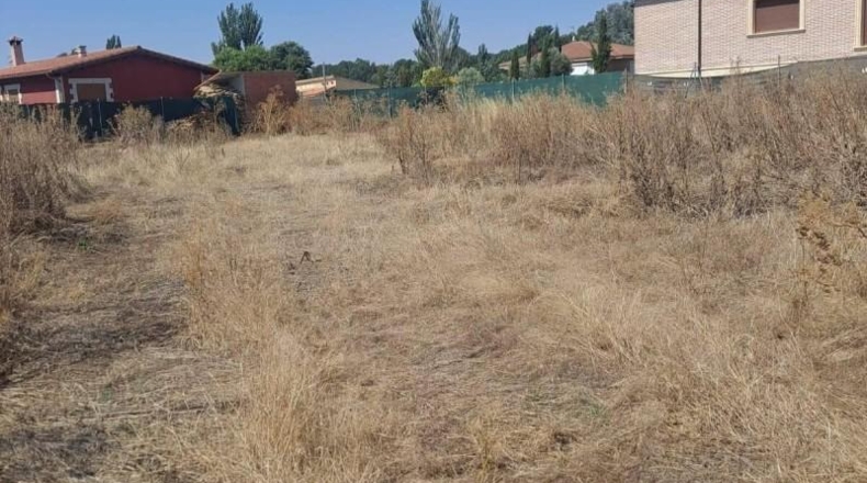 Palencia - Monzón de Campos - 1500m2