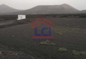 Terreno no urbanizable en venta en la España, Yaiza, ref: TR405567 foto