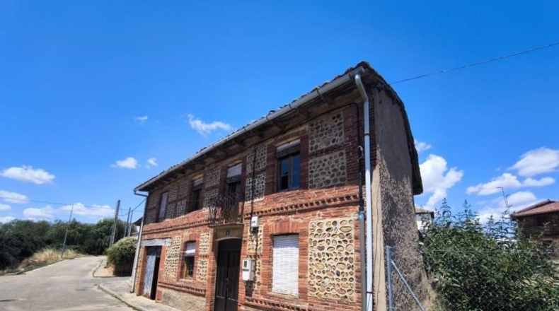 León - Villaturiel - 136m2