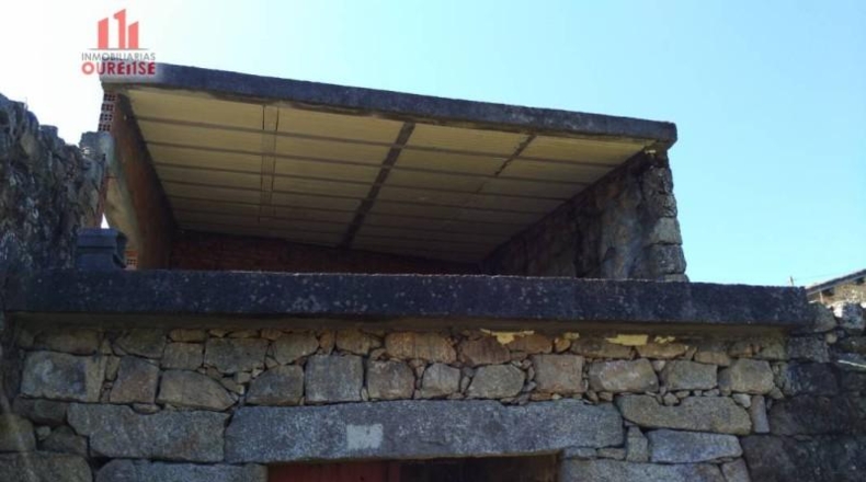 Orense - Esgos - 220m2