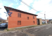Chalet independiente con terreno en venta en la España, Vegas del Condado, ref: TR289487 foto