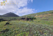 Terreno no urbanizable en venta en la España, Haría, ref: TR396244 foto