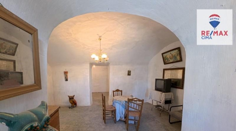 Granada - Benamaurel - 7730m2