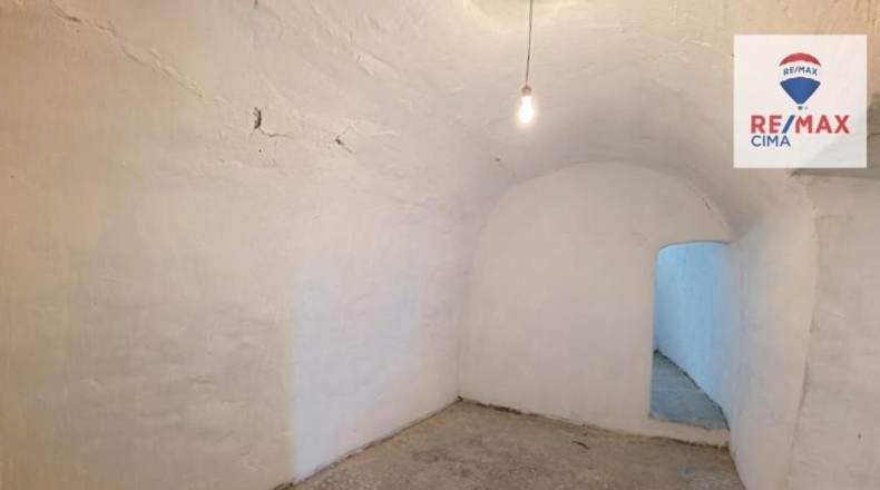 Granada - Benamaurel - 7730m2