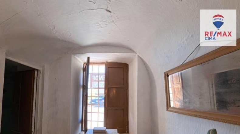 Granada - Benamaurel - 7730m2