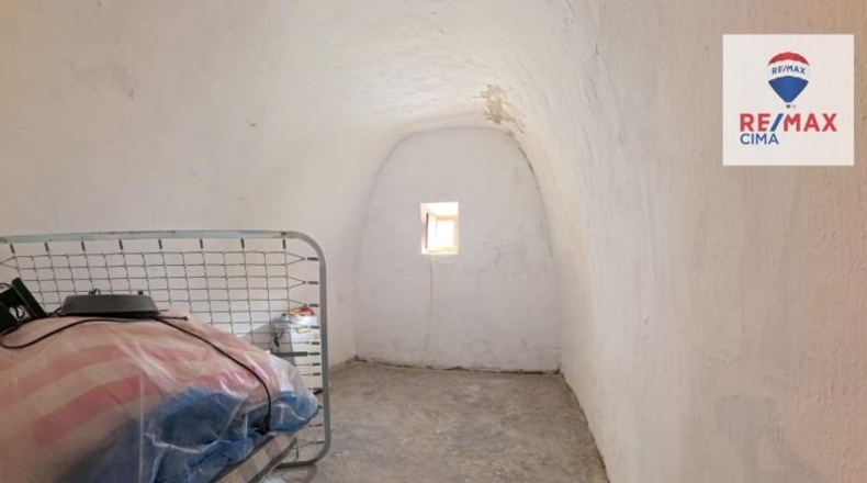 Granada - Benamaurel - 7730m2