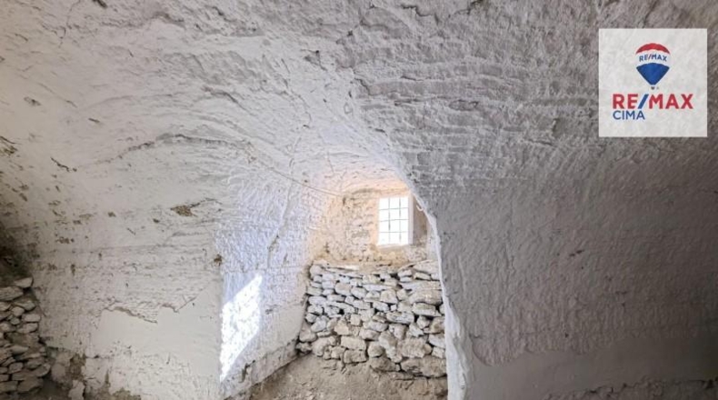 Granada - Benamaurel - 7730m2