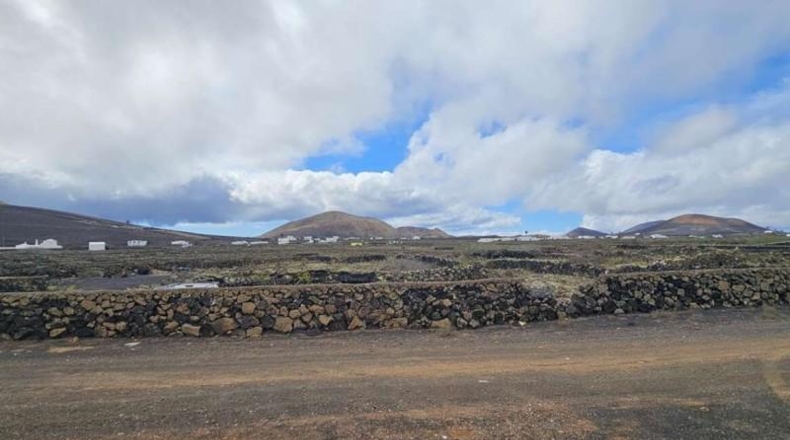 Las Palmas - Tías - 2239m2