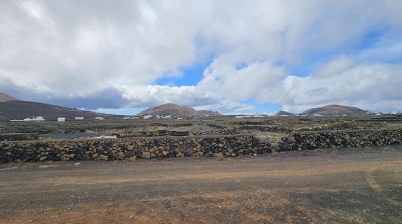Las Palmas - Tías - 2239m2
