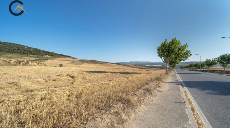 Granada - Dílar - 9575m2