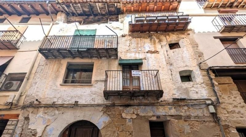 Теруэль - Valderrobres - 193m2