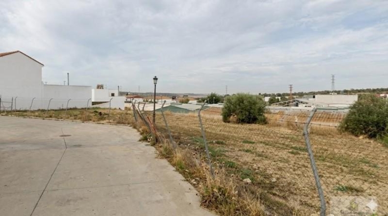 Huelva - Lucena del Puerto - 1033m2