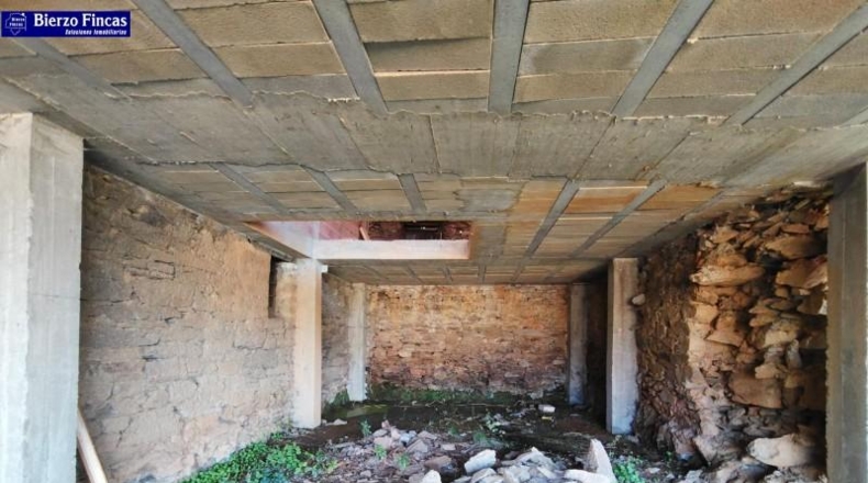 León - Villasabariego - 1119m2