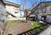 Country house with land for sale on España, Cacabelos, ref: TR387990 photo
