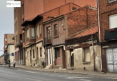Дом с участком на продажу в городе Леон Фото