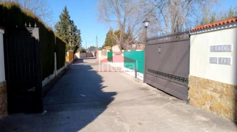 Albacete - Albacete - 1220m2