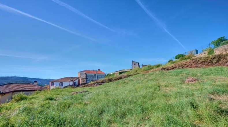 Huesca - Serrate - 800m2