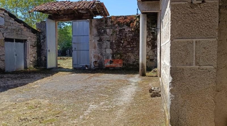 Lugo - Podente - 357m2