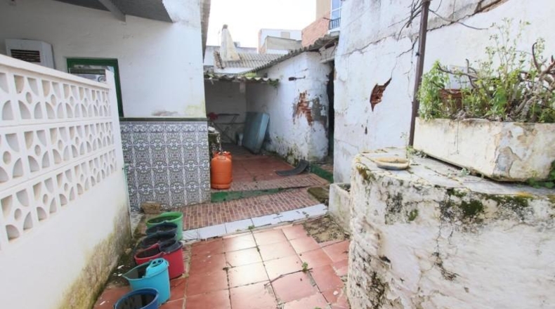 Badajoz - Лобон - 293m2