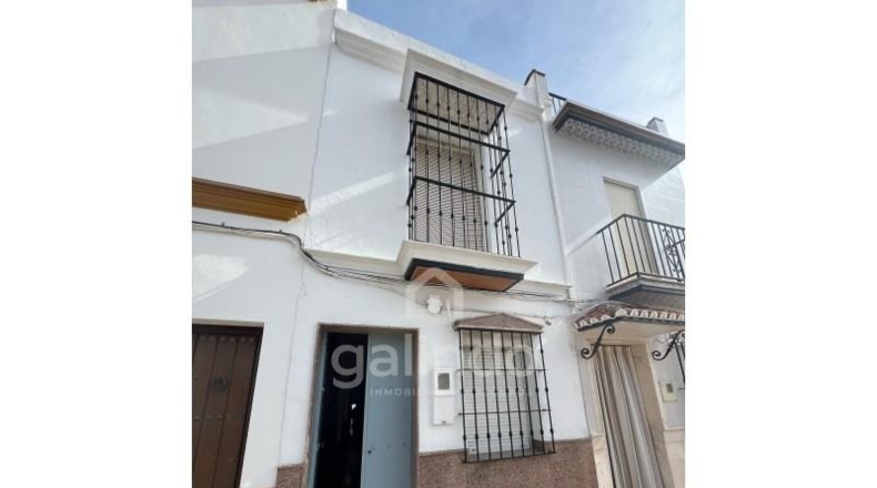 Sevilla - Paradas - 140m2