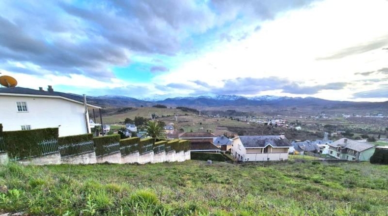 Leon - Ponferrada - 823m2