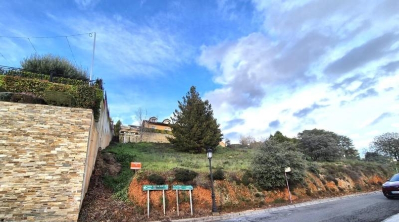 Leon - Ponferrada - 839m2