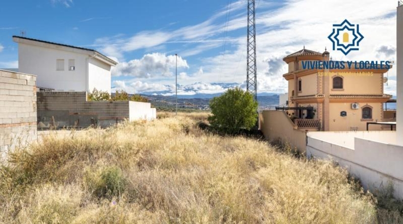 Granada - Peligros - 305m2