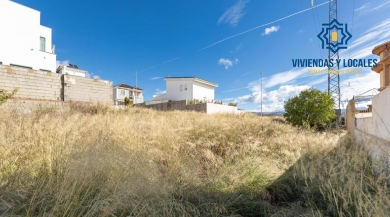 Granada - Peligros - 305m2