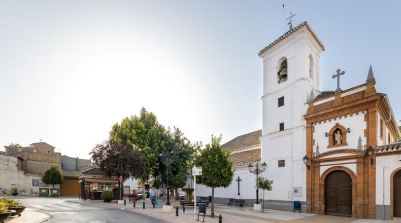 Granada - Peligros - 305m2