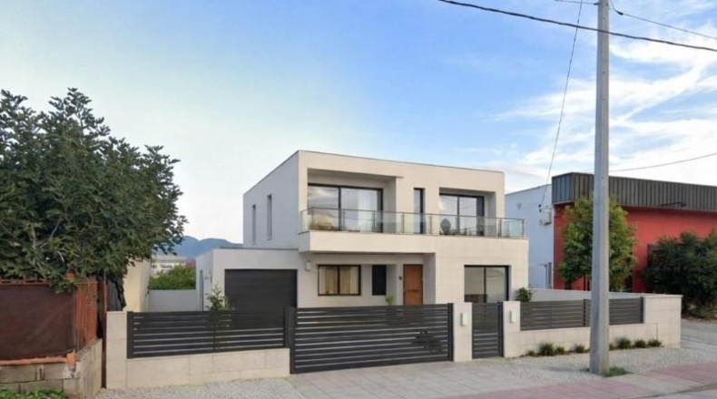 Murcia - Santomera - 330m2
