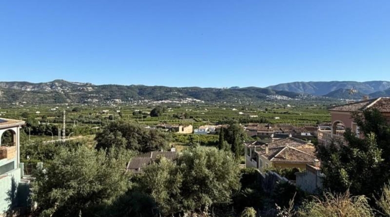 Alicante - Sanet y Negrals - 681m2