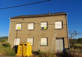 Chalet independiente con terreno en venta en la España, Castropodame, ref: TR298511 foto