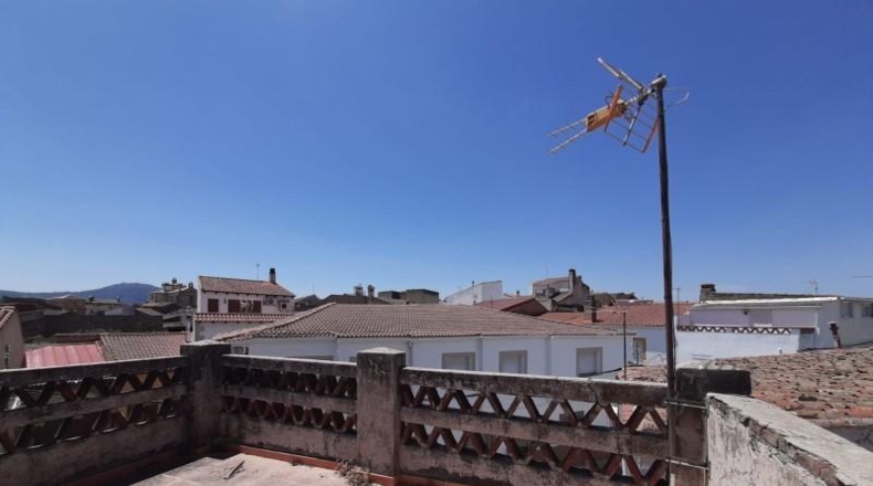 Cáceres - Valdefuentes - 390m2