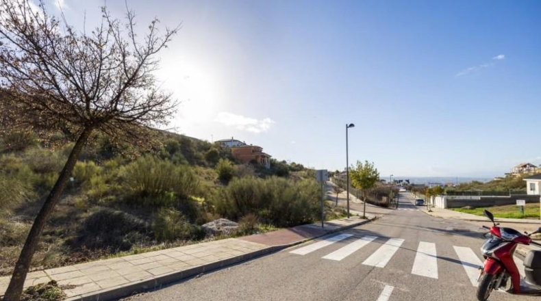 Granada - Íllora - 850m2