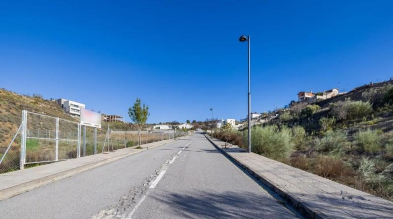Granada - Íllora - 850m2