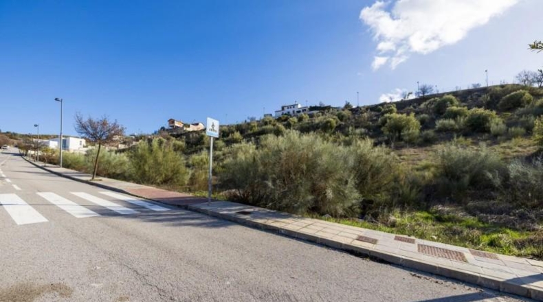 Granada - Íllora - 850m2