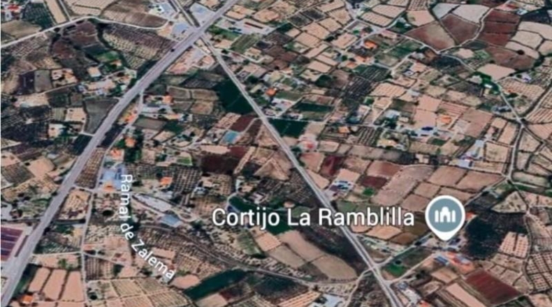 Granada - Baza - 9718m2