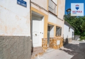 Chalet independiente con terreno en venta en la España, Zújar, ref: TR168647 foto