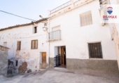 Chalet independiente con terreno en venta en la España, Zújar, ref: TR168647 foto