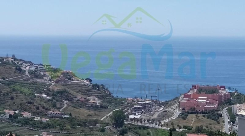 Granada - Almuñécar - 7000m2