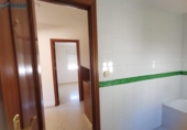Дом с участком на продажу в городе Villalba del Alcor Фото