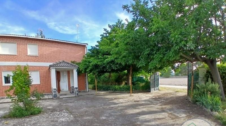 Вальядолид - Traspinedo - 1037m2