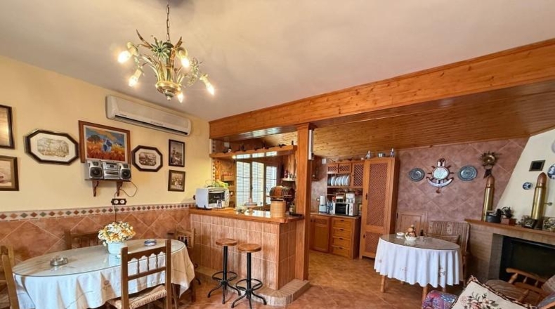 Малага - Villanueva de Algaidas - 244m2