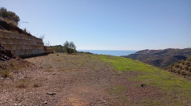 Málaga - Rincón de la Victoria - 4748m2