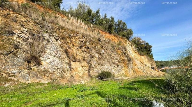 Huelva - Galaroza - 845m2
