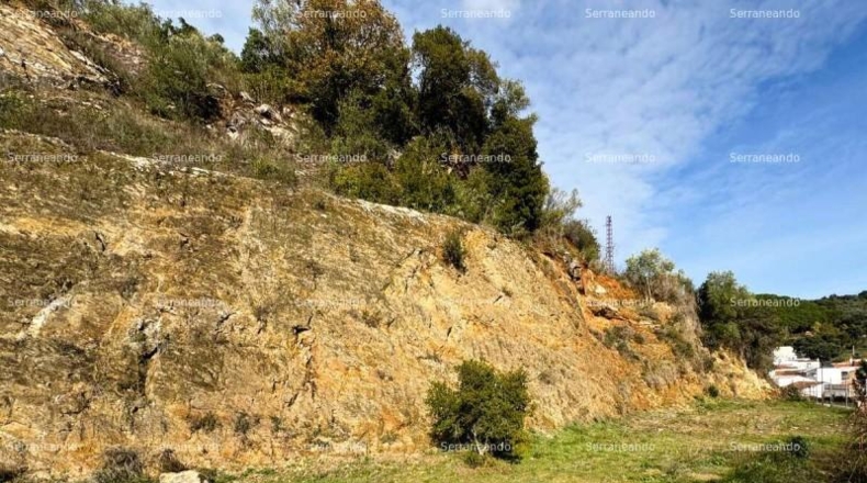 Huelva - Galaroza - 845m2
