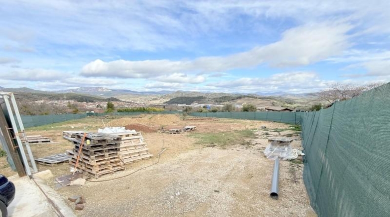 Navarra - Айегуи - 4095m2