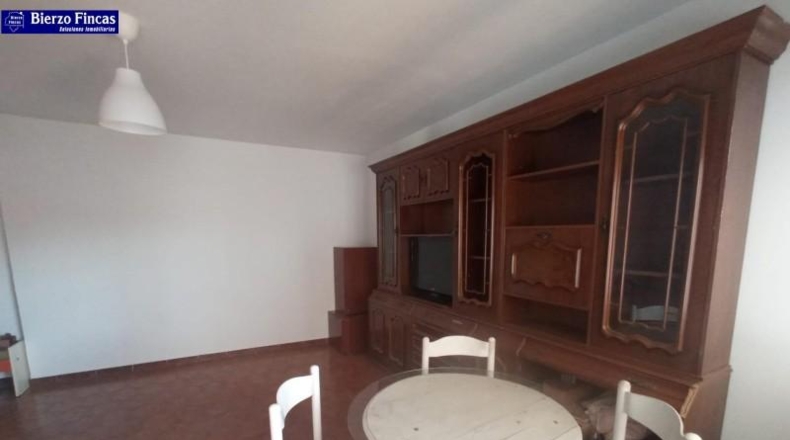 Leon - Riego de la Vega - 129255m2