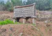 Casa de campo con terreno en venta en la España, Pontevedra, ref: TR370636 foto