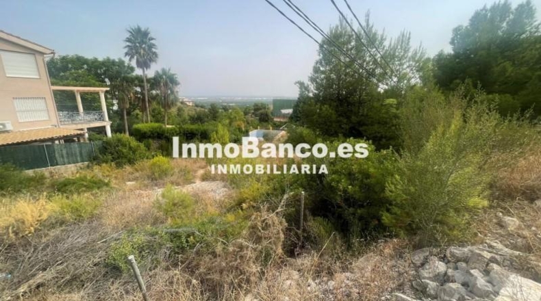 Valencia - Chiva - 976m2
